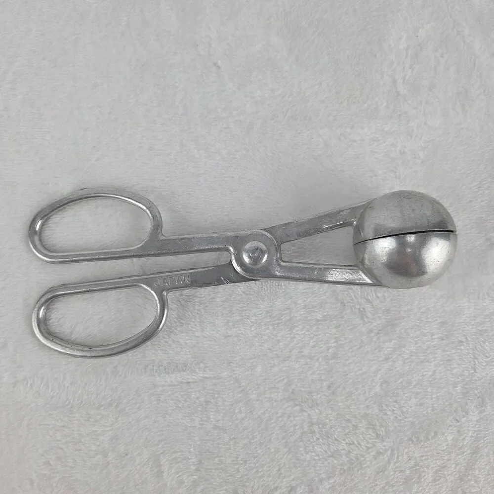 Vintage Japan Aluminum Meatball Cookie Dough Scoop Scissor Scoop 1.5